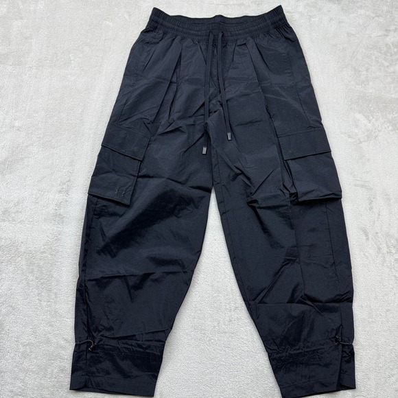 Under Armour Pants - Under Armour Pants Women's Small Cargo Black Nylon Bungee Hem Active Streetwear